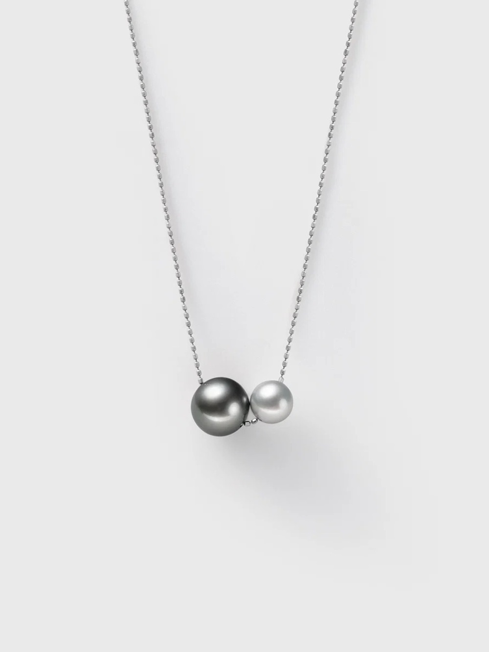 Gingiberi AAA Grade Tahitian Pearl/Blue Akoya Pearl Necklace
